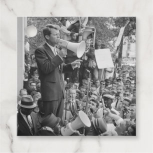 Etiquetas Para Lembrancinhas Sen. Robert Kennedy Campaigning para Presidente do