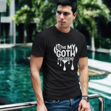 Eu Adoro O Meu Namorada A Derramar A Camisa Do Cor