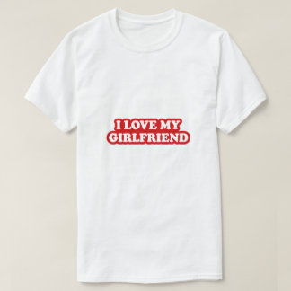 Eu Amo Minha Camiseta Namorada, Namorada