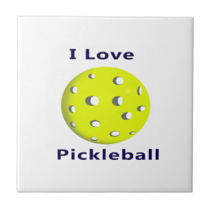 Eu amo o pickleball w ball.png amarelo
