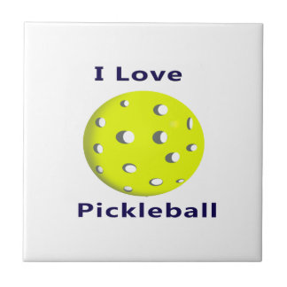 Eu amo o pickleball w ball.png amarelo