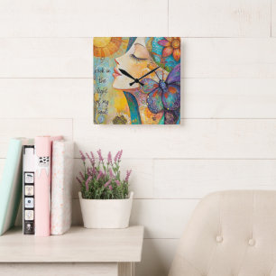 Eu Bati À Luz Do Relógio De Parede Da Minha Alma