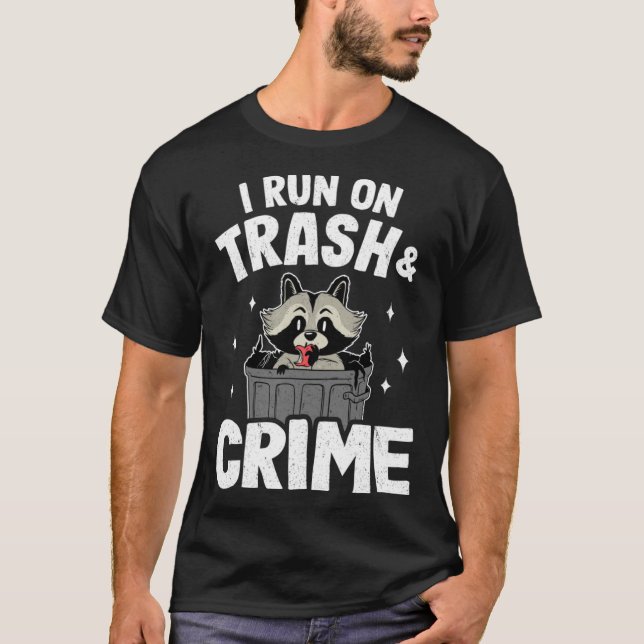 Eu Corro Em Trash E Crime Raccoon Pullover Hoodie_ (Frente)