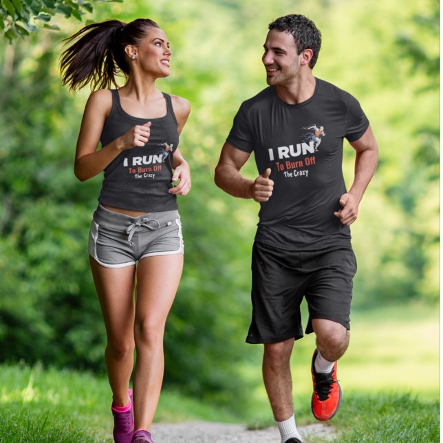 Eu Corro Para Queimar A Camiseta Louca (Criador carregado)