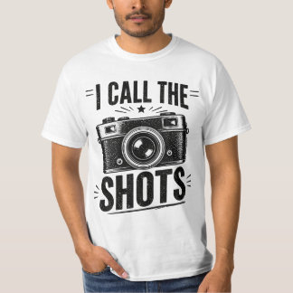 Eu dou as cartas Camiseta Preto com Design Distorc