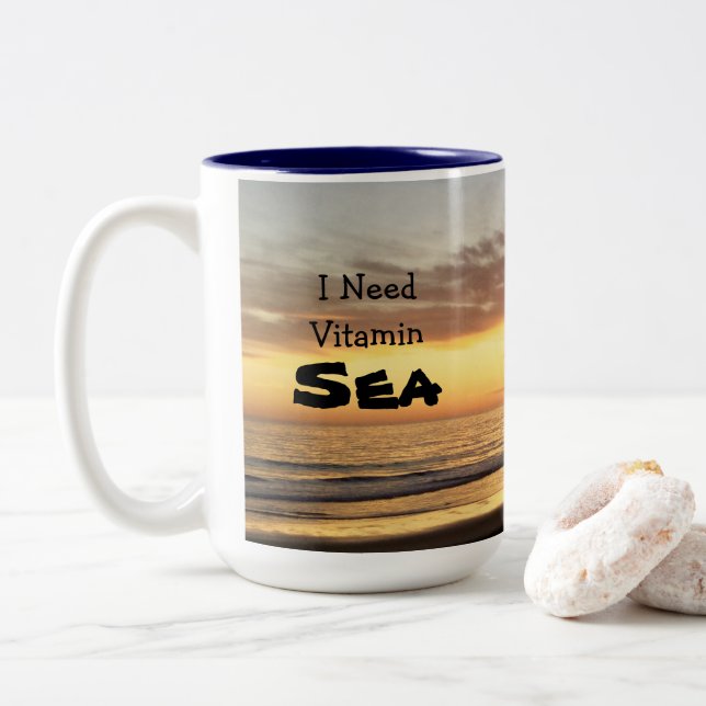 Eu preciso a caneca do mar da vitamina (Com Donut)