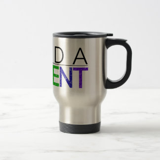 EU PRECISO uma caneca de viagem do MOMENTO