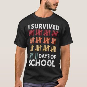 Eu Sobrevivi a 67 Dias de Escola Camisa Divertida