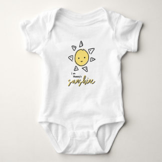 Eu sou mamãe brilho de sol - camisa de criança e b