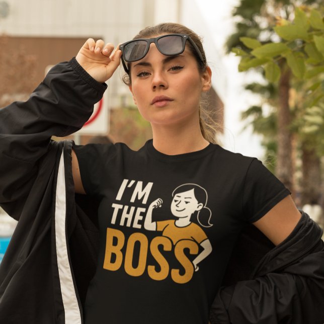 Eu sou o chefe - Camiseta Feminista Branca e Engra (Criador carregado)