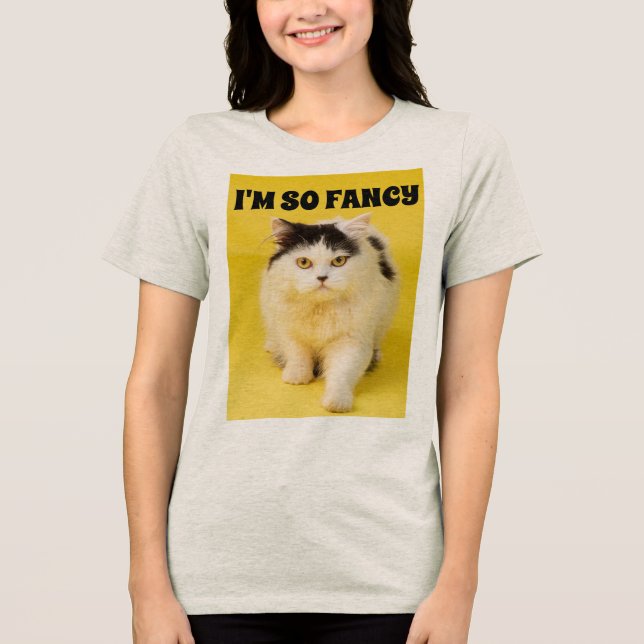 EU SOU TÃO RICO GATO T-SHIRTS (Frente)