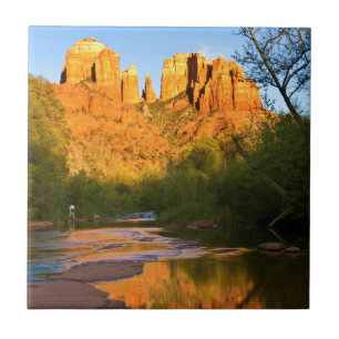 EUA, Arizona. Cathedral Rock ao pôr do sol