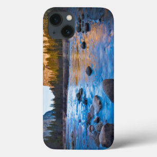 EUA, Califórnia. Reflexões Pedras Em Merced