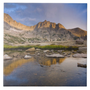 EUA, Colorado, Rocky Mountain NP. Nuvens de tempes