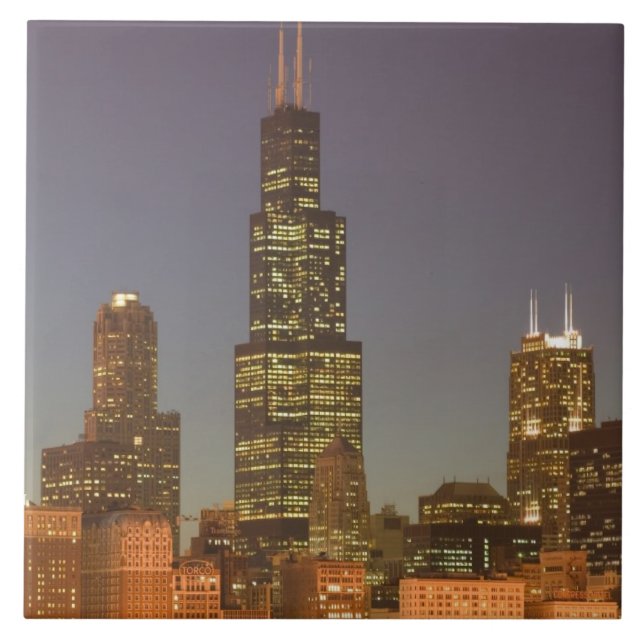 EUA, Illinois, Chicago: Skyline City / Noite (Frente)