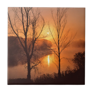EUA, Nova Inglaterra, Maine. Nascer do Sol de Outo