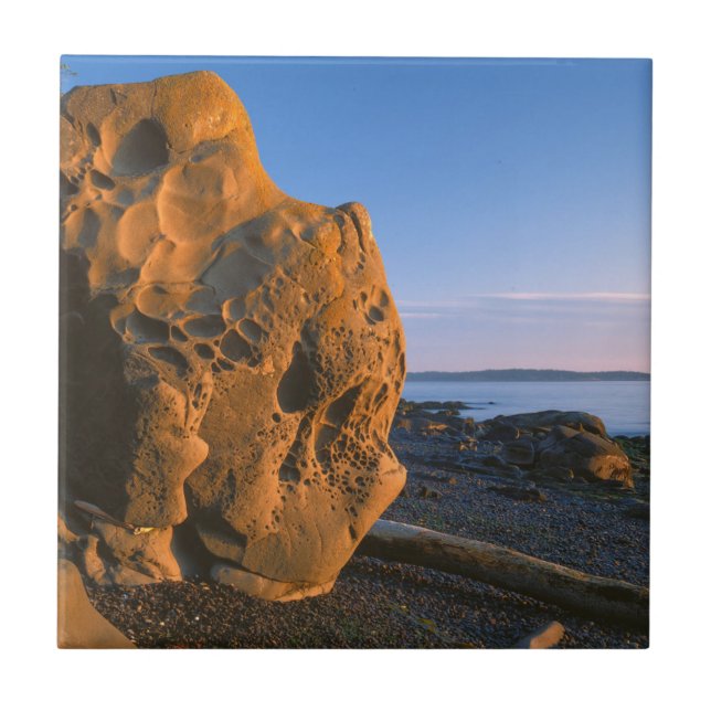 EUA, Washington, Orcas Island, Boulder (Frente)