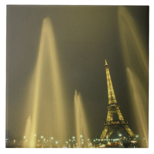 Europa, França, Paris, Torre Eiffel, noite