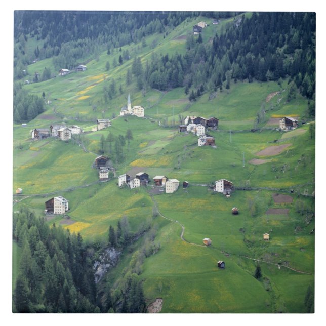 Europa, Itália, Alpes Dolomitas. Esta pequena alde (Frente)