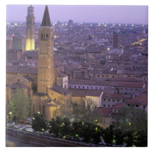Europa, Itália, Veneto, Verona. Vista do Castel