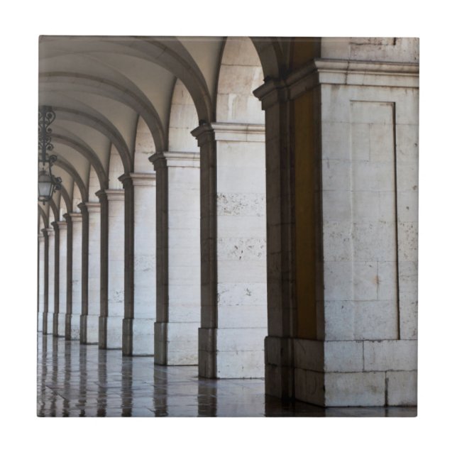 Europa, Portugal, Lisboa. Colunas do Arcada (Frente)