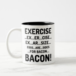 Exercício engraçado para canecas do bacon