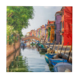 Explore o Charme Vibrante de Burano