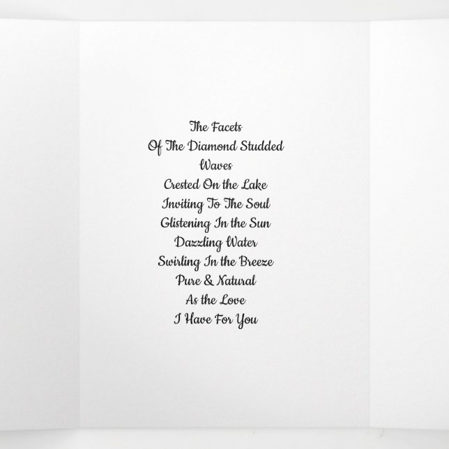 Facetas De Cartão Com Três Dobras De Amor (Meio de Dentro)