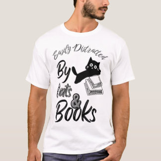 Fácil Distração Por Camisas De Cats E Livros