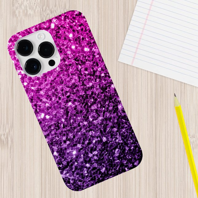 Faíscas da brilha do Ombre rosa púrpura (Sparkle up and protect your phone with trendy faux sparkles phone case. In many different colors.)