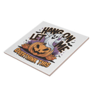 Fantasma do Halloween animado em uma abóbora escul