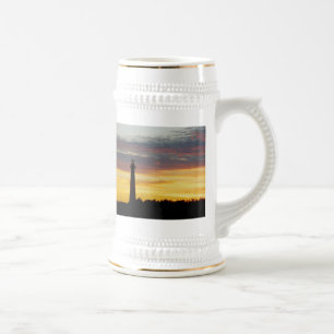 Farol de Cape Hatteras na Caneca de cerveja Sunset
