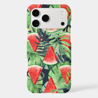 Fatias de melancia com folhas tropicais