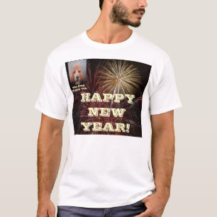 Feliz ano novo De Camisa Com O Rei Hound Basset