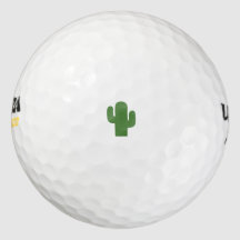 Feliz cacto verde no verão rosa