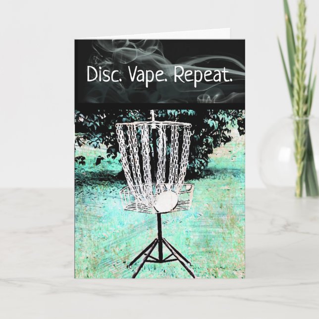 Feliz Cartão de Aniversário para um Golfer e Vaper (Frente)