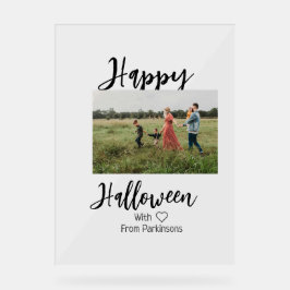 Feliz Dia das Bruxas adiciona o nome da família a 