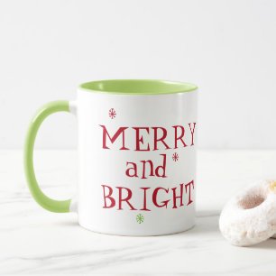 Feliz e caneca brilhante