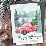 Feliz Feriados Mistura Floresta e Caminhão Vermelh<br><div class="desc">Feliz cartão de Natal com caligrafia festiva. Design tradicional atrativo com floresta nebulosa de aquarelas,  caminhão vermelho vintage,  árvore de natal com luzes de cordas e uma pilha de presentes.O modelo está pronto para você adicionar sua saudação personalizada.</div>