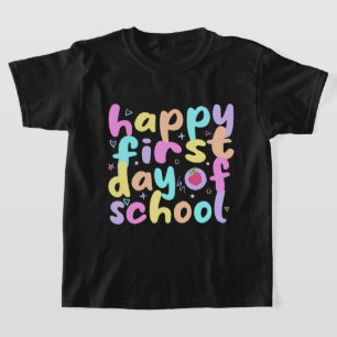 feliz primeiro dia da camisa da escola retrô