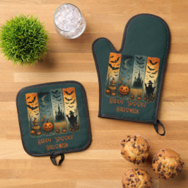 Feliz "Spooky" Halloween Pumpkin Scarecrow Bats