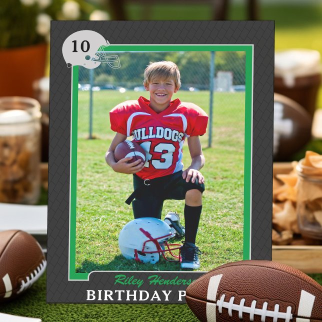 Festa de aniversário de Cartão de Futebol Fotográf (boys football birthday party invitations)