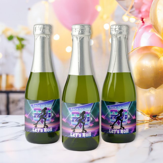 Festa de aniversário do cilindro Vaporwave (Criador carregado)