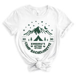 Festa de solteira de acampamento de cor verde BVI<br><div class="desc">Acessorize o seu fim de semana de despedida de solteira com tema de acampamento usando esta diversão e na moda para a noiva com elementos temáticos verdes ao ar livre! Se você tiver alguma pergunta ou solicitação sobre o design, por favor entre em contato conosco através do bate-papo; nós teríamos...</div>