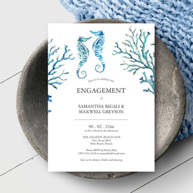 Festas de noivado Convites Aquarelas Cavalos (Beach engagement invitations feature unique watercolor seahorse and coral art Victoria Grigaliunas)