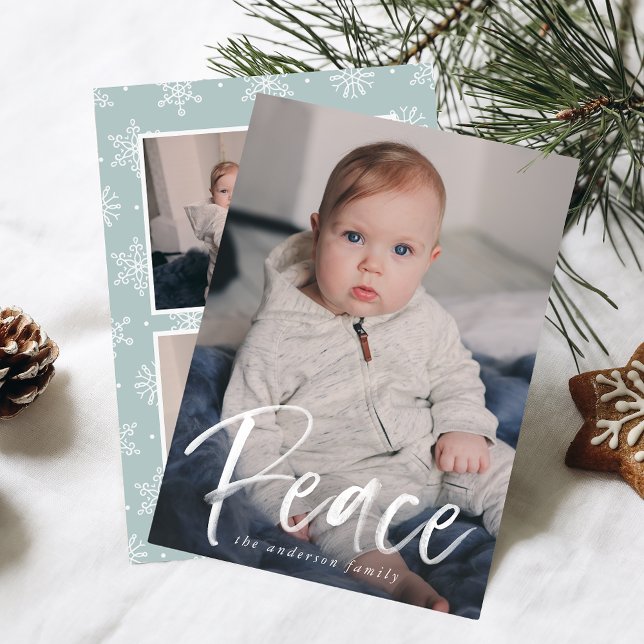 Festividades Cartão de Natal Moderno Paz Script Azul Gelo 3 Fot (Criador carregado)