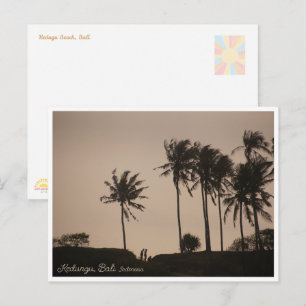 Festividades Cartão Postal do Pôr do Sol na Praia de Kedungu, B