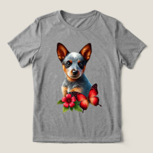 Filhote de Heeler Fofo com Borboleta e Flor