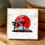 Flag e Symbols of Japan ID153<br><div class="desc">Este design de azulejo de cerâmica patriota mostra a bandeira do Japão sobrepondo imagens do Monte Fuji,  flores de cereja e um portão de torii...  tudo com um efeito moderno e angustiante. Procure ID153 para ver outros produtos com este design.</div>