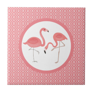 Flamingos Rosa Em Padrões Geométricos Brancos E Ro